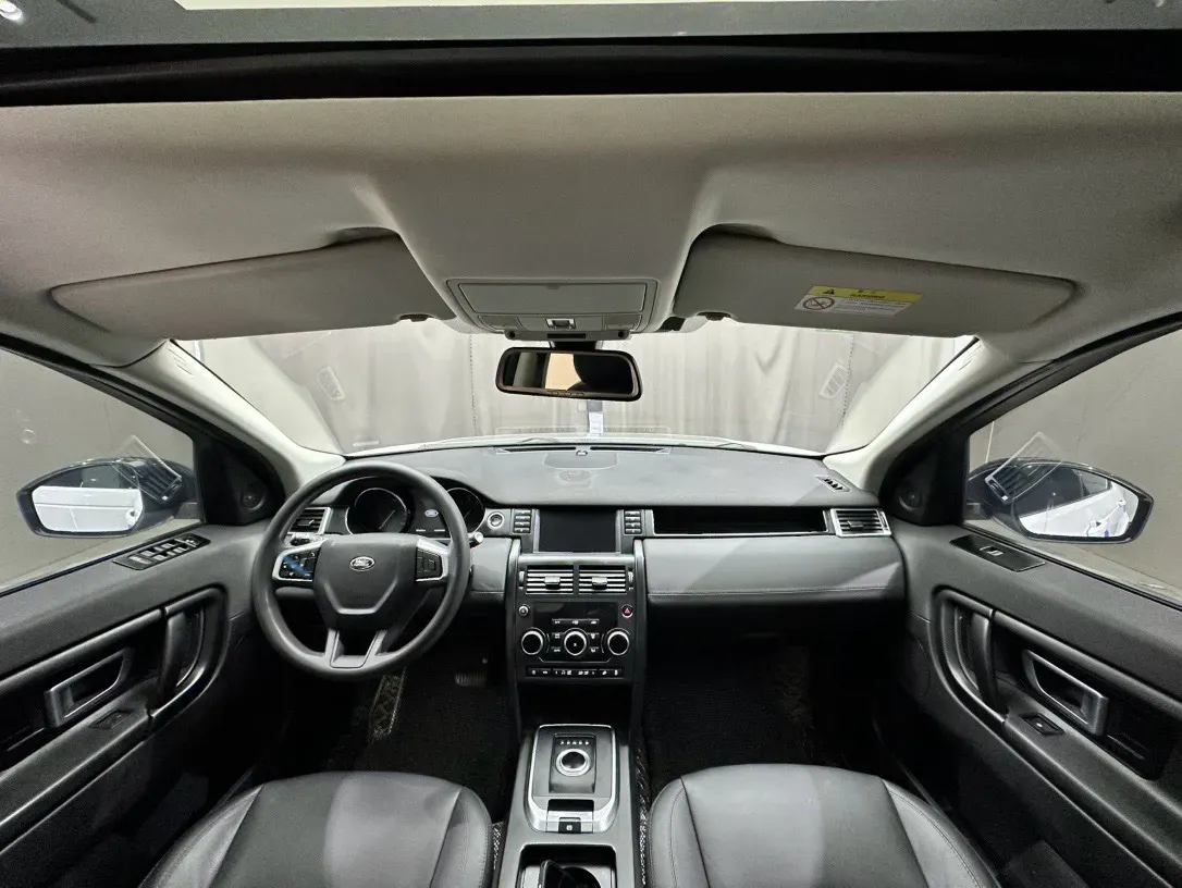 2018 Land Rover Discovery Sport 2.0T 200HP L4 9AT,autocango,china used car exporter,china ev exporter,chinese used car exporter,chinese used ev exporter