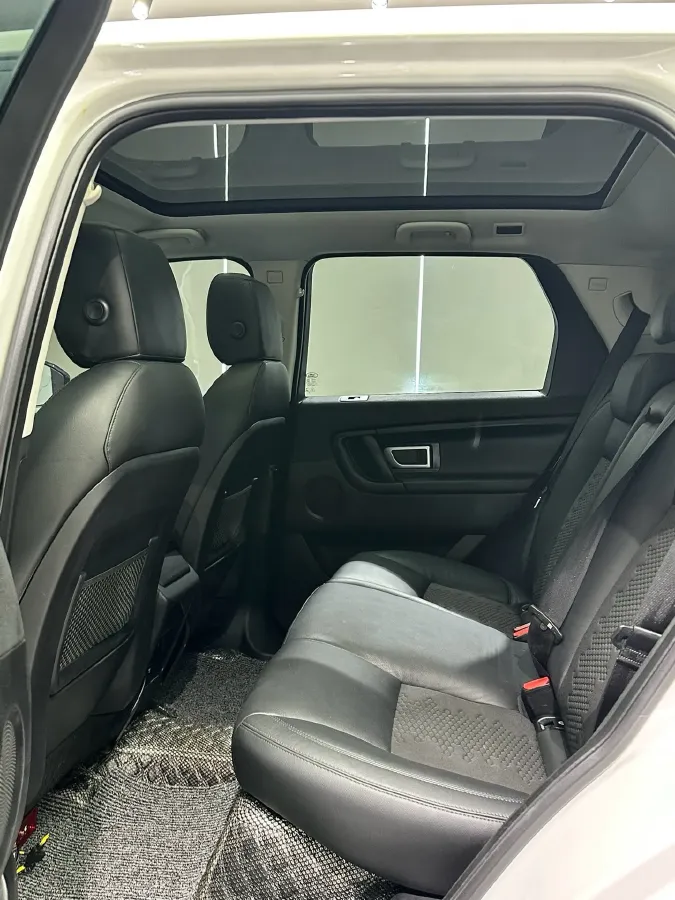 2018 Land Rover Discovery Sport 2.0T 200HP L4 9AT,autocango,china used car exporter,china ev exporter,chinese used car exporter,chinese used ev exporter