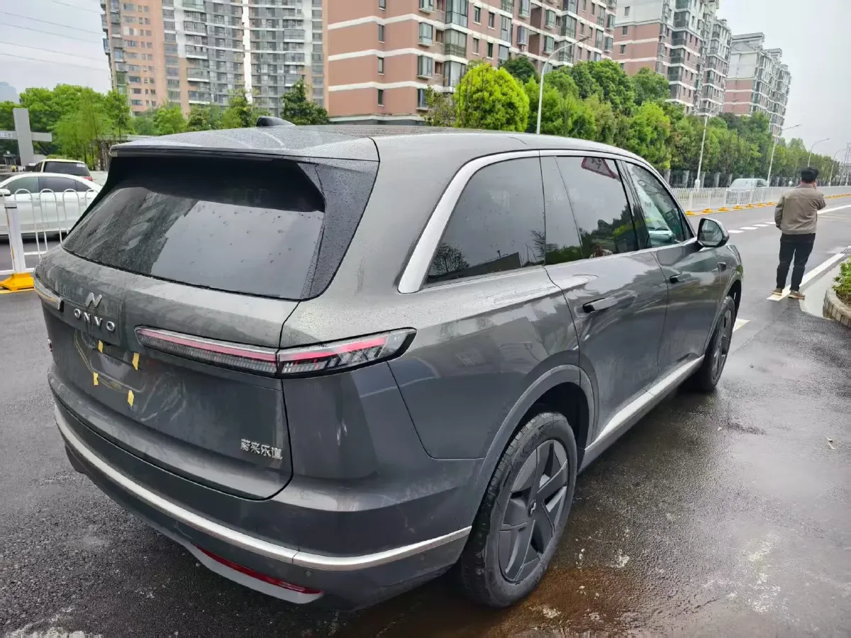 2025 ONVO L90 BEV,autocango,china used car exporter,china ev exporter,chinese used car exporter,chinese used ev exporter