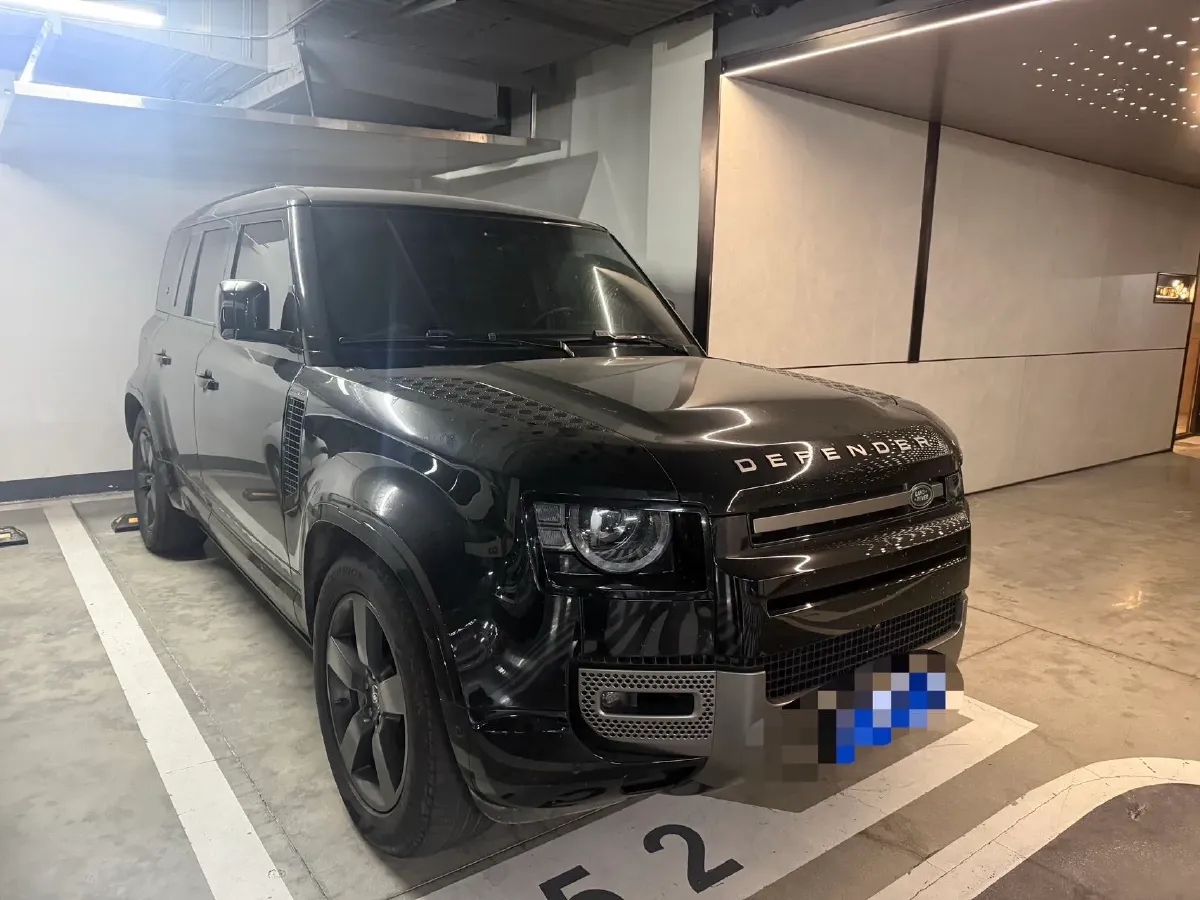 2024 Land Rover Defender 3.0T 400HP L6 8AT,autocango,china used car exporter,china ev exporter,chinese used car exporter,chinese used ev exporter