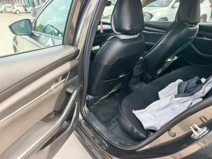 2020 Mazda 3 Axela 1.5L 117HP L4 6AT,autocango,china used car exporter,china ev exporter,chinese used car exporter,chinese used ev exporter