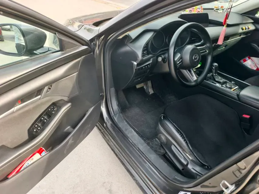 2020 Mazda 3 Axela 1.5L 117HP L4 6AT,autocango,china used car exporter,china ev exporter,chinese used car exporter,chinese used ev exporter