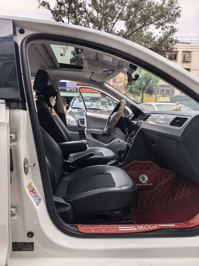 2018 Skoda Rapid 1.6L 110HP L4 6AT,autocango,china used car exporter,china ev exporter,chinese used car exporter,chinese used ev exporter