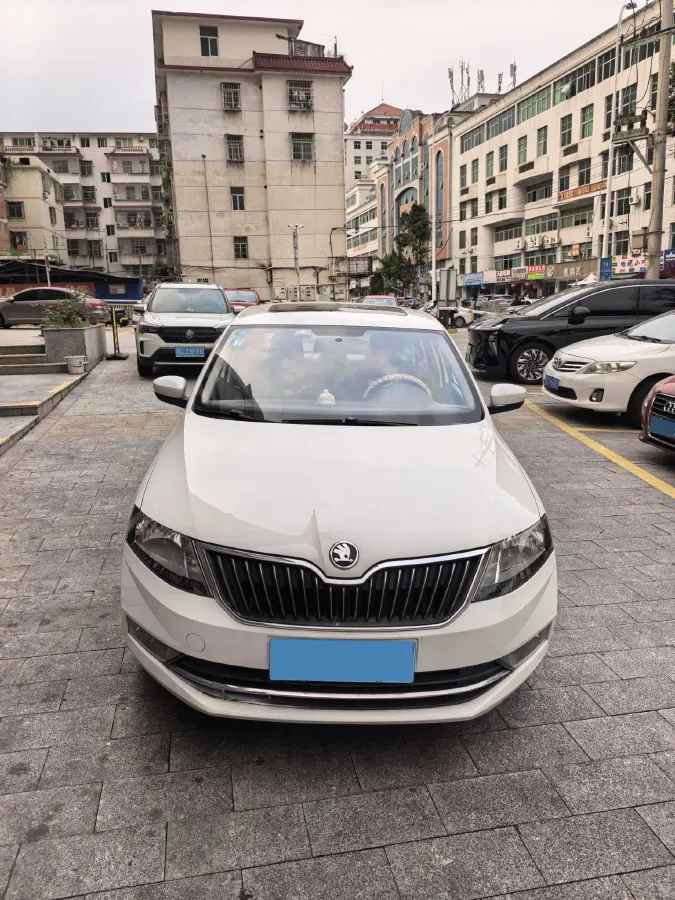 2018 Skoda Rapid 1.6L 110HP L4 6AT,autocango,china used car exporter,china ev exporter,chinese used car exporter,chinese used ev exporter