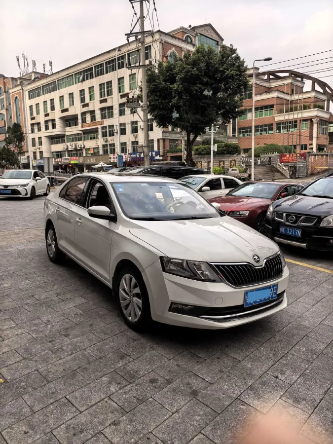 2018 Skoda Rapid 1.6L 110HP L4 6AT,autocango,china used car exporter,china ev exporter,chinese used car exporter,chinese used ev exporter