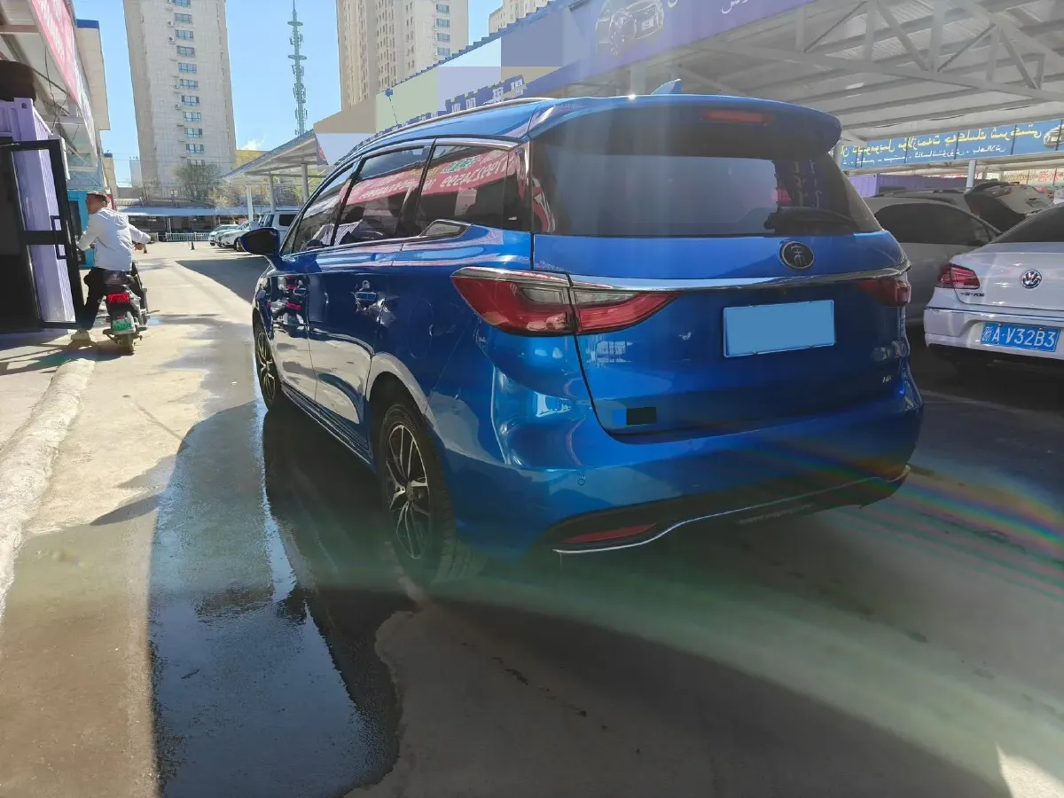 2017 BYD Song MAX 1.5T 154HP L4 6DCT,autocango,china used car exporter,china ev exporter,chinese used car exporter,chinese used ev exporter