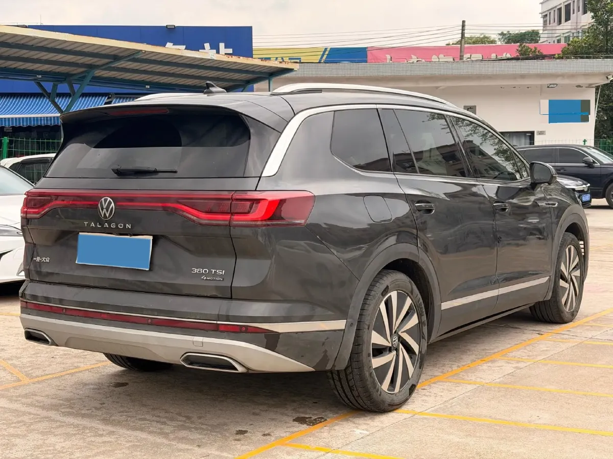 2021 Volkswagen Talagon 2.0T 220HP L4 7DCT,autocango,china used car exporter,china ev exporter,chinese used car exporter,chinese used ev exporter