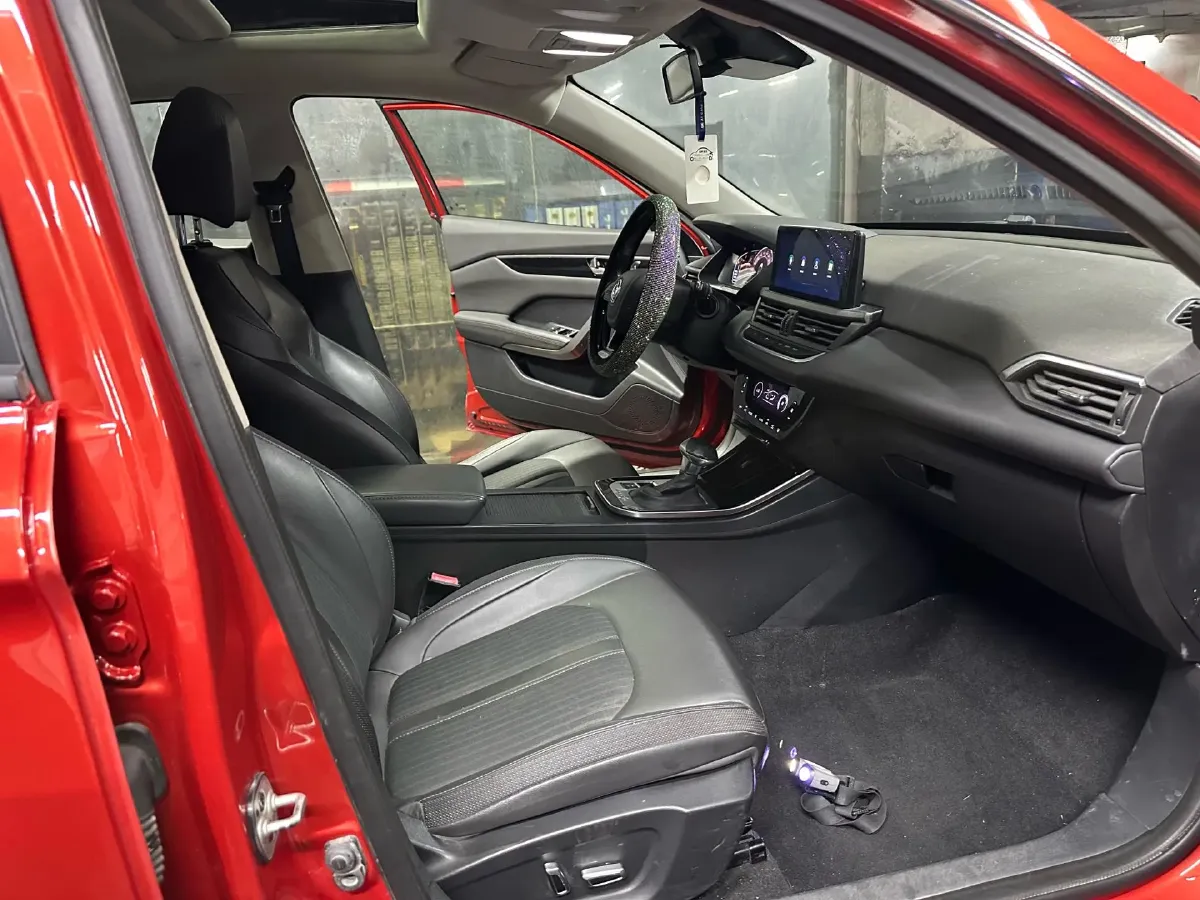 2020 DongFeng Aeolus YiXuan 1.5T 150HP L4 6DCT,autocango,china used car exporter,china ev exporter,chinese used car exporter,chinese used ev exporter