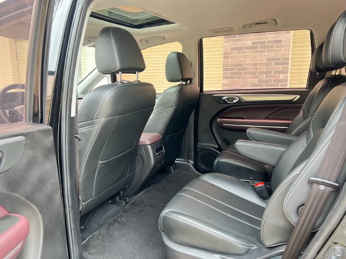 2021 GAC Trumpchi M6 1.5T 169HP L4 7DCT,autocango,china used car exporter,china ev exporter,chinese used car exporter,chinese used ev exporter