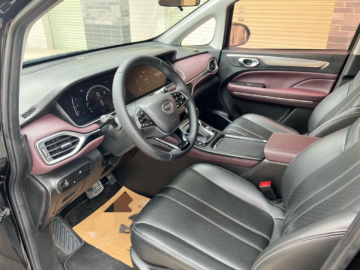 2021 GAC Trumpchi M6 1.5T 169HP L4 7DCT,autocango,china used car exporter,china ev exporter,chinese used car exporter,chinese used ev exporter