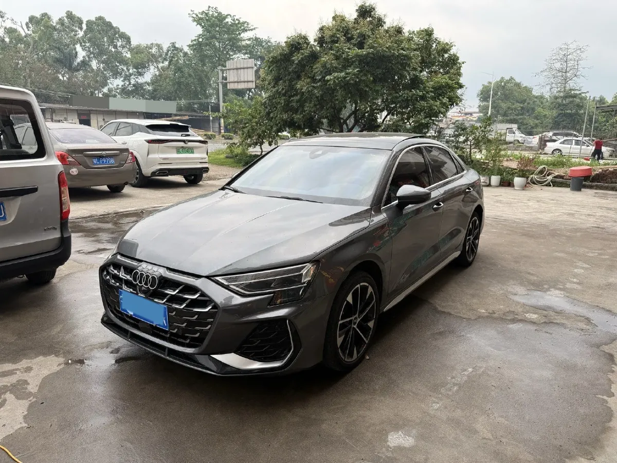 2025 Audi A3 1.5T 160HP L4 7DCT,autocango,china used car exporter,china ev exporter,chinese used car exporter,chinese used ev exporter