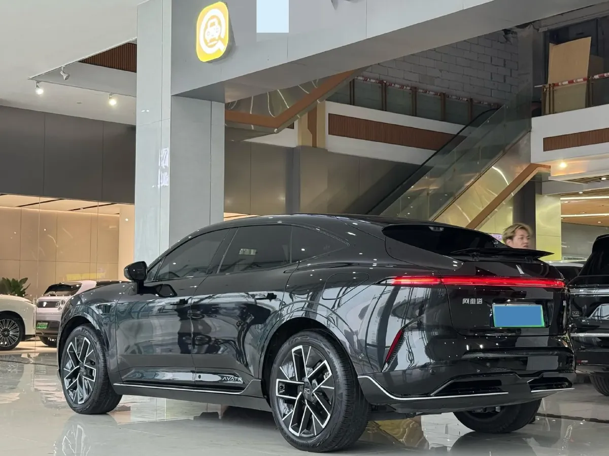 2025 Avatr 11 BEV,autocango,china used car exporter,china ev exporter,chinese used car exporter,chinese used ev exporter