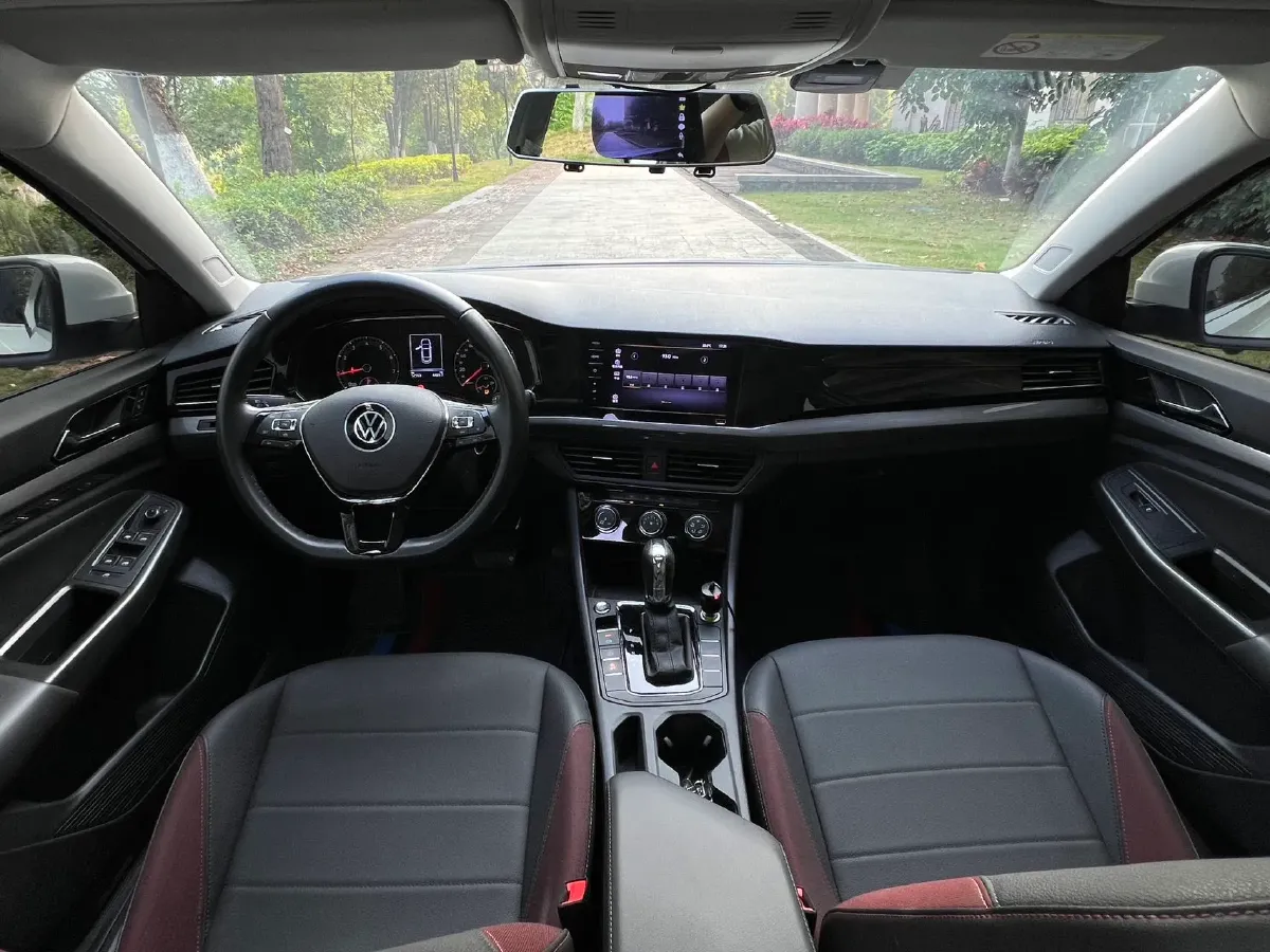 2021 Volkswagen Bora 1.5L 113HP L4 6AT,autocango,china used car exporter,china ev exporter,chinese used car exporter,chinese used ev exporter