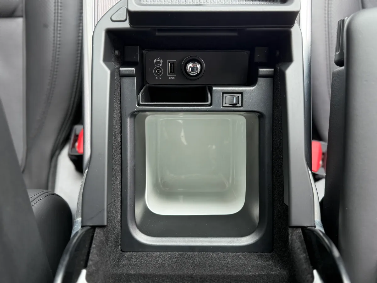 2016 Land Rover Range Rover Sport 3.0T 340HP V6 8AT,autocango,china used car exporter,china ev exporter,chinese used car exporter,chinese used ev exporter