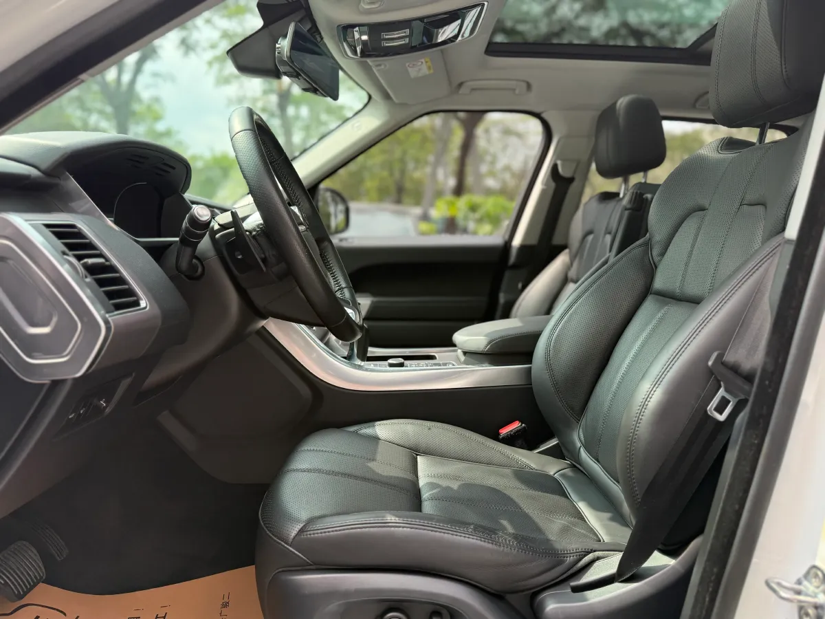 2016 Land Rover Range Rover Sport 3.0T 340HP V6 8AT,autocango,china used car exporter,china ev exporter,chinese used car exporter,chinese used ev exporter