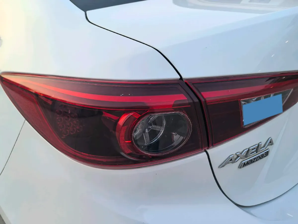 2017 Mazda 3 Axela 1.5L 117HP L4 6AT,autocango,china used car exporter,china ev exporter,chinese used car exporter,chinese used ev exporter