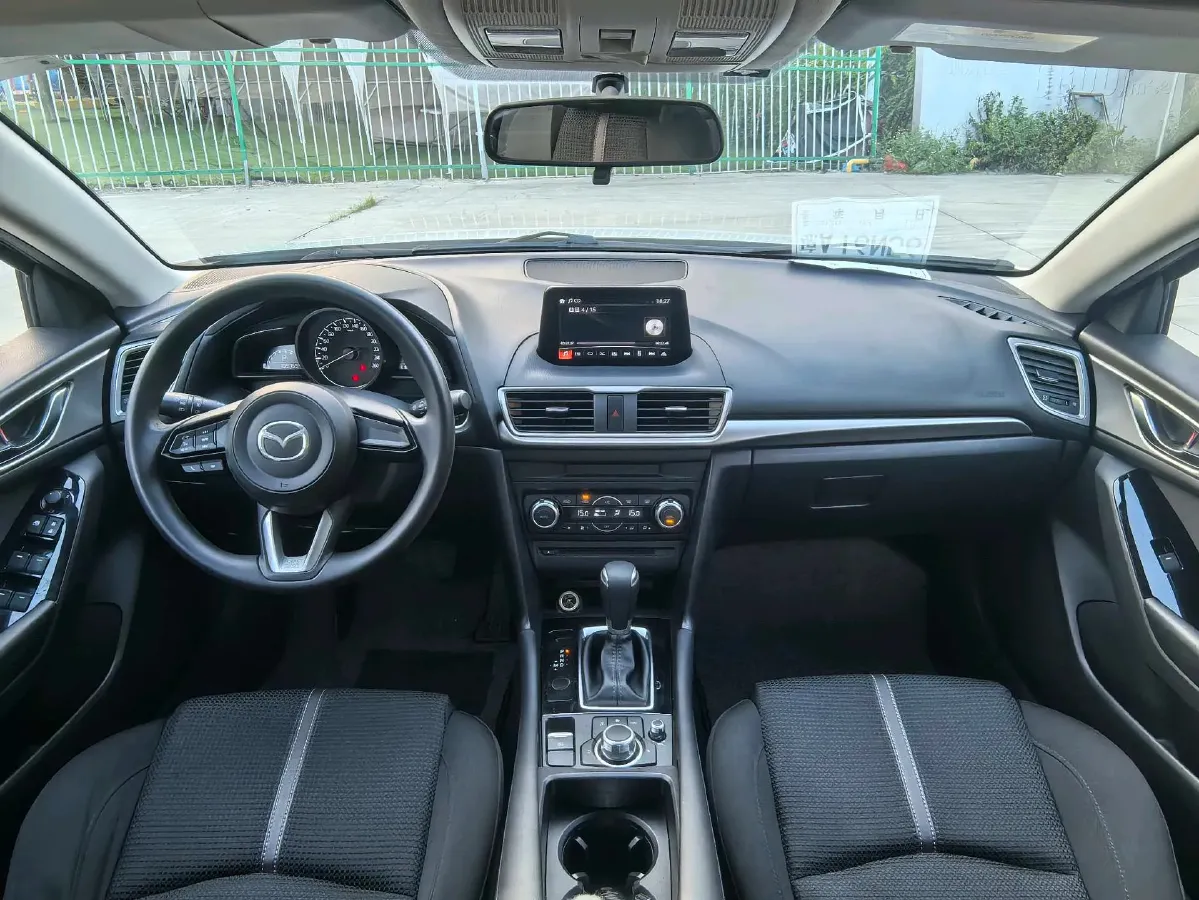 2017 Mazda 3 Axela 1.5L 117HP L4 6AT,autocango,china used car exporter,china ev exporter,chinese used car exporter,chinese used ev exporter