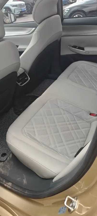 2023 ChangAn QiYuan A07 1.5L 95HP L4 REEV 28.4KWH,autocango,china used car exporter,china ev exporter,chinese used car exporter,chinese used ev exporter