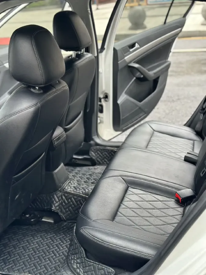 2019 ChangAn Eado XT 1.6L 128HP L4 6AT,autocango,china used car exporter,china ev exporter,chinese used car exporter,chinese used ev exporter