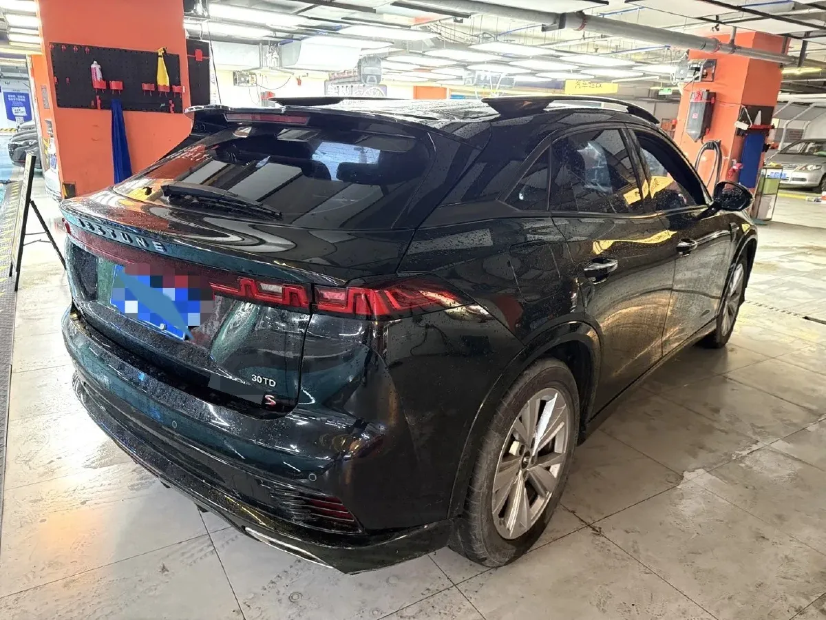 2022 Bestune B70S 1.5T 169HP L4 7DCT,autocango,china used car exporter,china ev exporter,chinese used car exporter,chinese used ev exporter