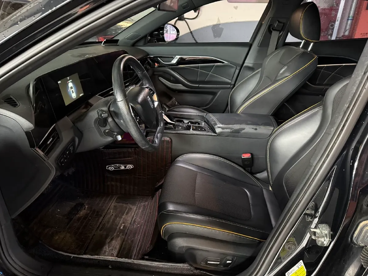 2022 Bestune B70S 1.5T 169HP L4 7DCT,autocango,china used car exporter,china ev exporter,chinese used car exporter,chinese used ev exporter