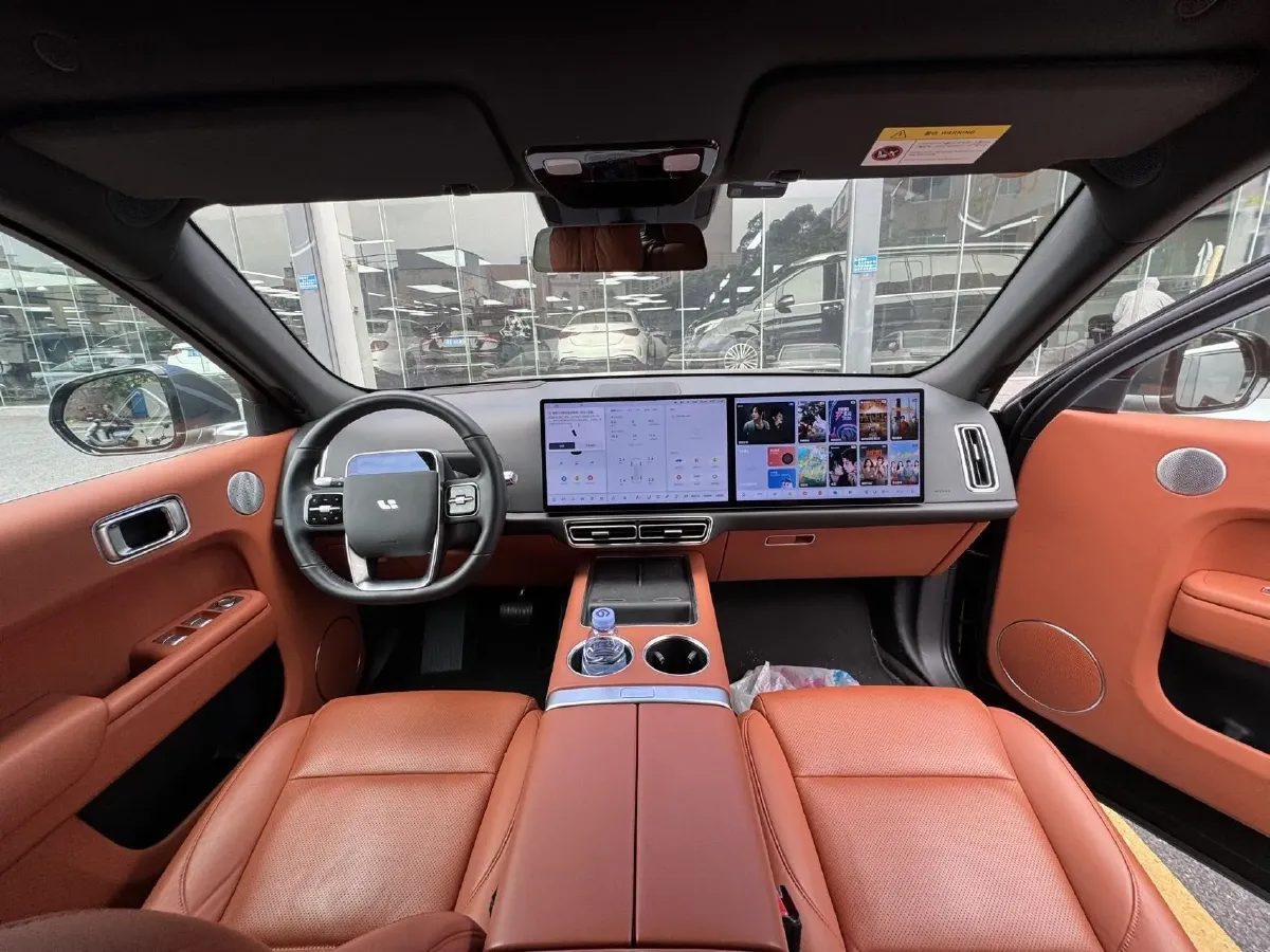 2023 Li L7 Range Extended 154HP REEV 40.9KWH,autocango,china used car exporter,china ev exporter,chinese used car exporter,chinese used ev exporter