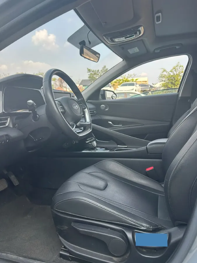 2021 Hyundai Elantra 1.5L 115HP L4 CVT,autocango,china used car exporter,china ev exporter,chinese used car exporter,chinese used ev exporter