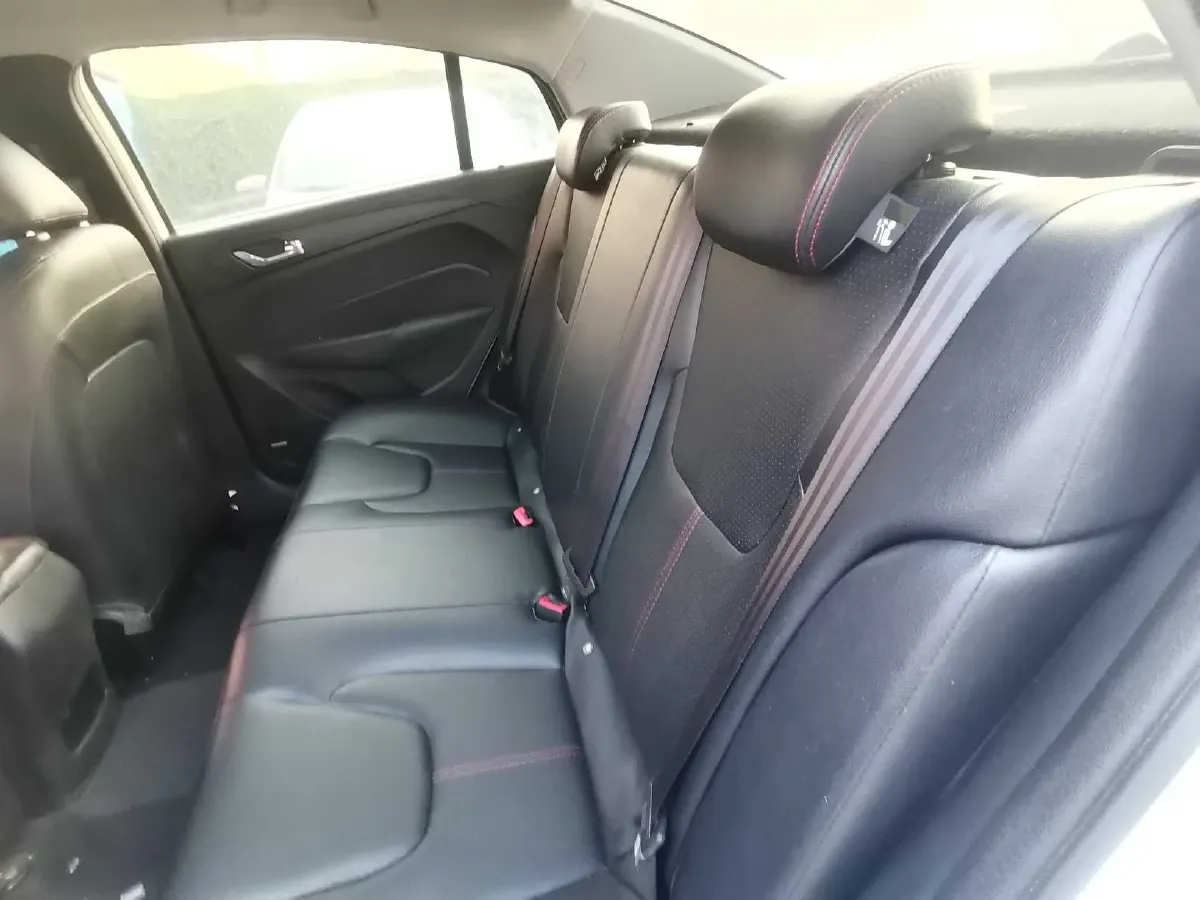 2017 ChangAn CS35 1.6L 125HP L4 5MT,autocango,china used car exporter,china ev exporter,chinese used car exporter,chinese used ev exporter