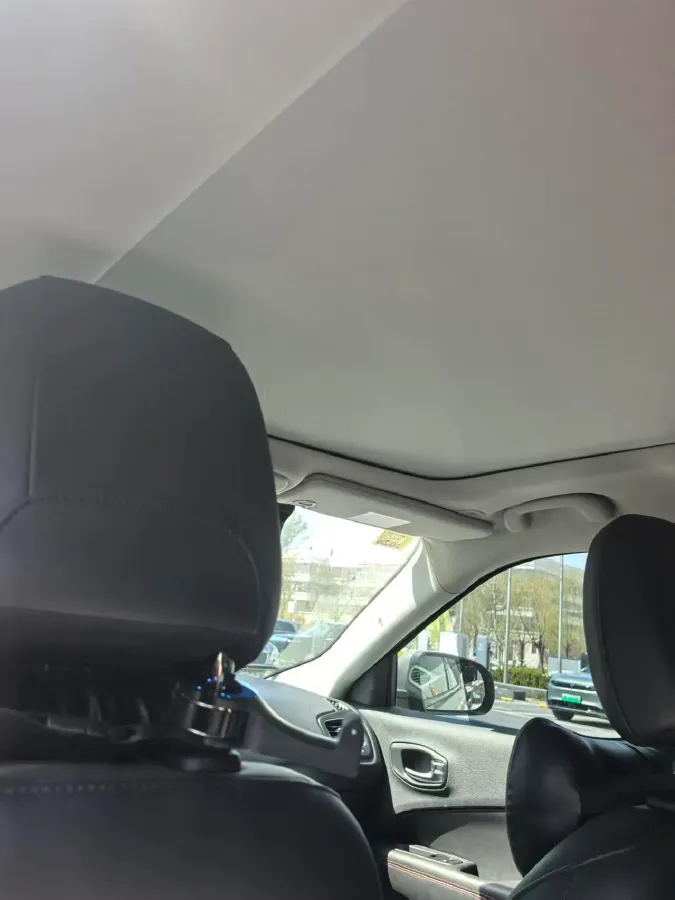 2017 Jeep Compass 2.4L 175HP L4 9AT,autocango,china used car exporter,china ev exporter,chinese used car exporter,chinese used ev exporter