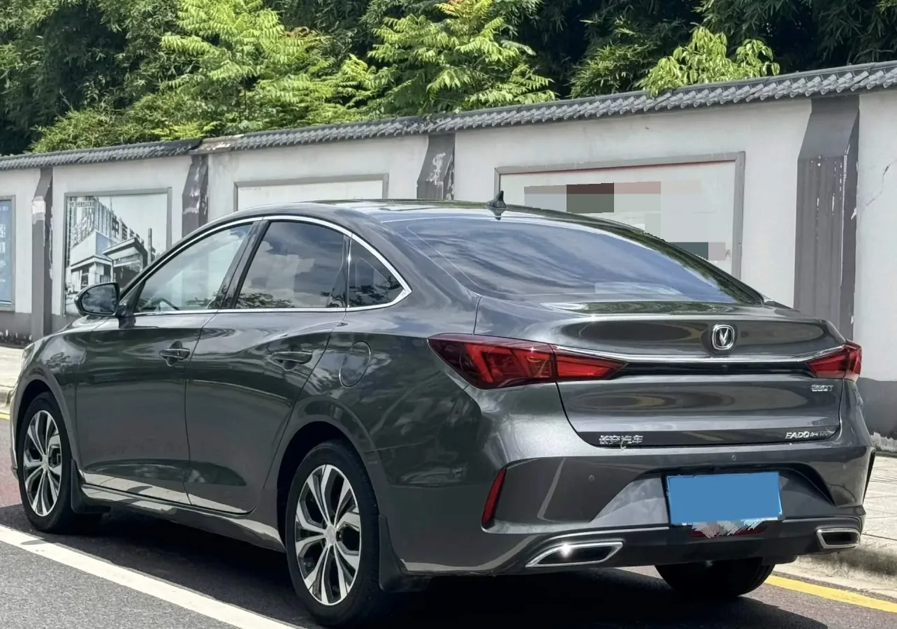 2021 ChangAn Eado 1.4T 160HP L4 7DCT,autocango,china used car exporter,china ev exporter,chinese used car exporter,chinese used ev exporter