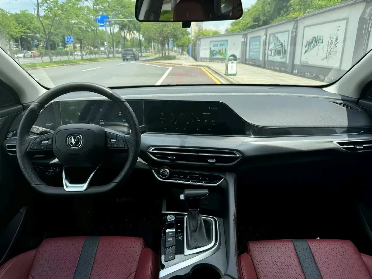 2021 ChangAn Eado 1.4T 160HP L4 7DCT,autocango,china used car exporter,china ev exporter,chinese used car exporter,chinese used ev exporter