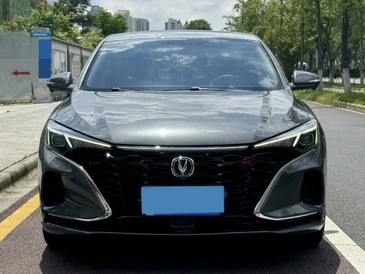 2021 ChangAn Eado 1.4T 160HP L4 7DCT,autocango,china used car exporter,china ev exporter,chinese used car exporter,chinese used ev exporter
