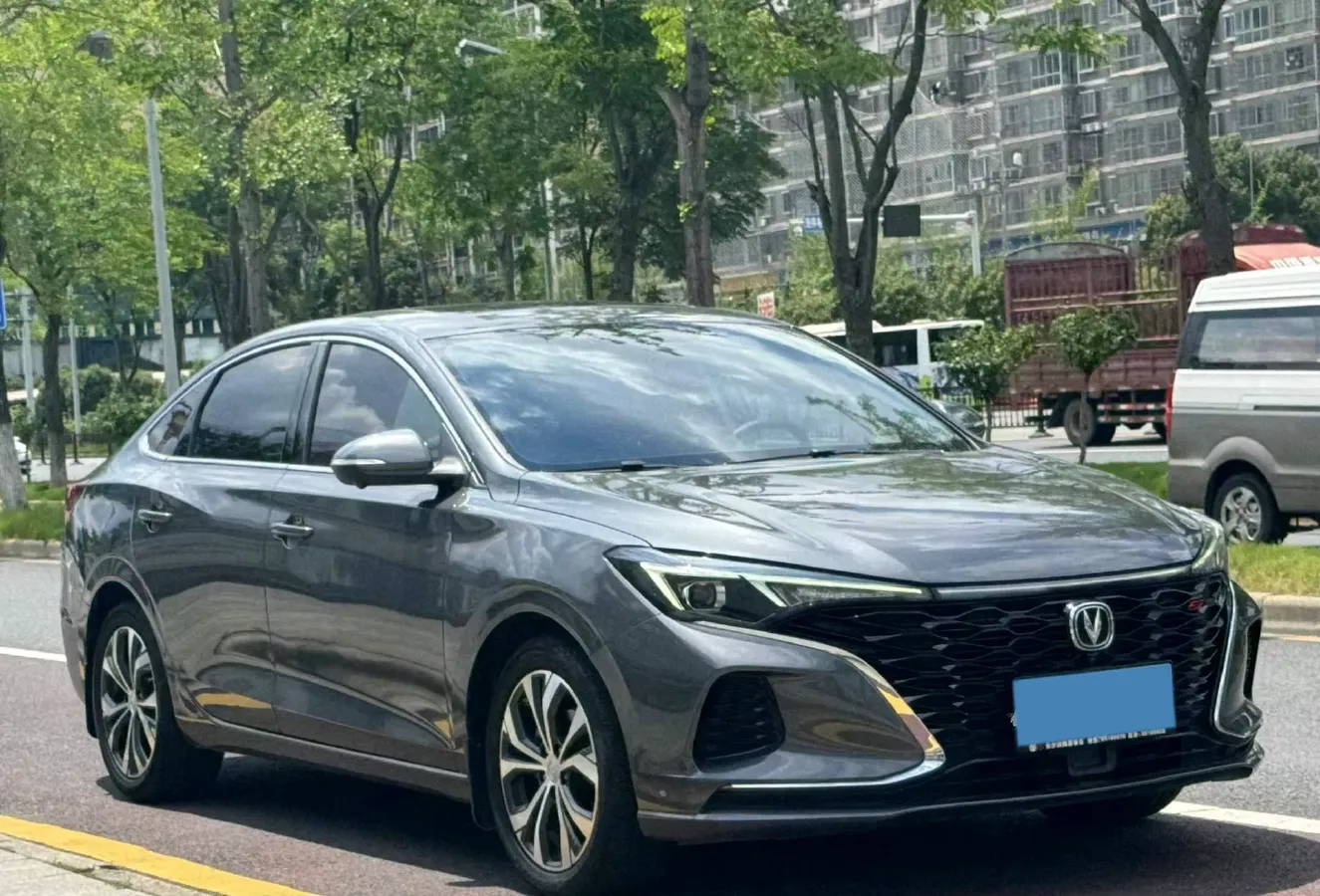 2021 ChangAn Eado 1.4T 160HP L4 7DCT,autocango,china used car exporter,china ev exporter,chinese used car exporter,chinese used ev exporter