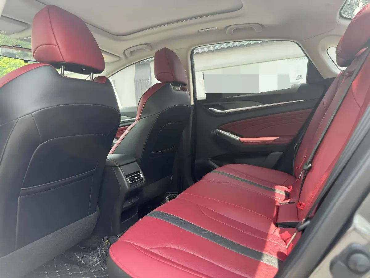 2021 ChangAn Eado 1.4T 160HP L4 7DCT,autocango,china used car exporter,china ev exporter,chinese used car exporter,chinese used ev exporter