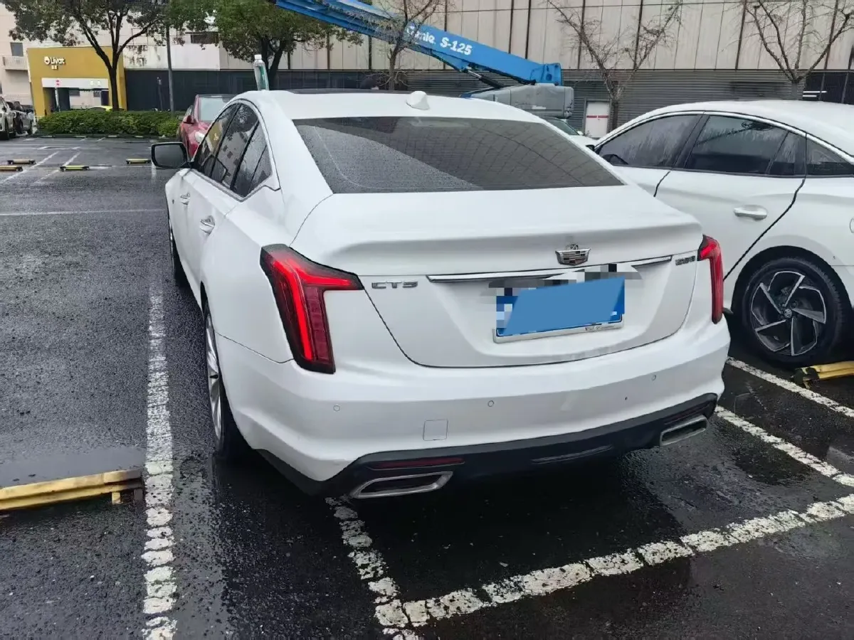 2022 Cadillac CT5 2.0T 237HP L4 10AT,autocango,china used car exporter,china ev exporter,chinese used car exporter,chinese used ev exporter