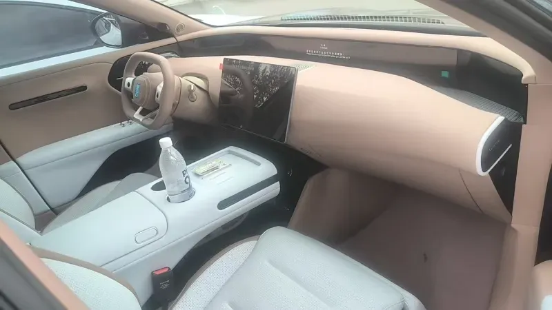 2024 Avatr 07 BEV 82.16KWH,autocango,china used car exporter,china ev exporter,chinese used car exporter,chinese used ev exporter