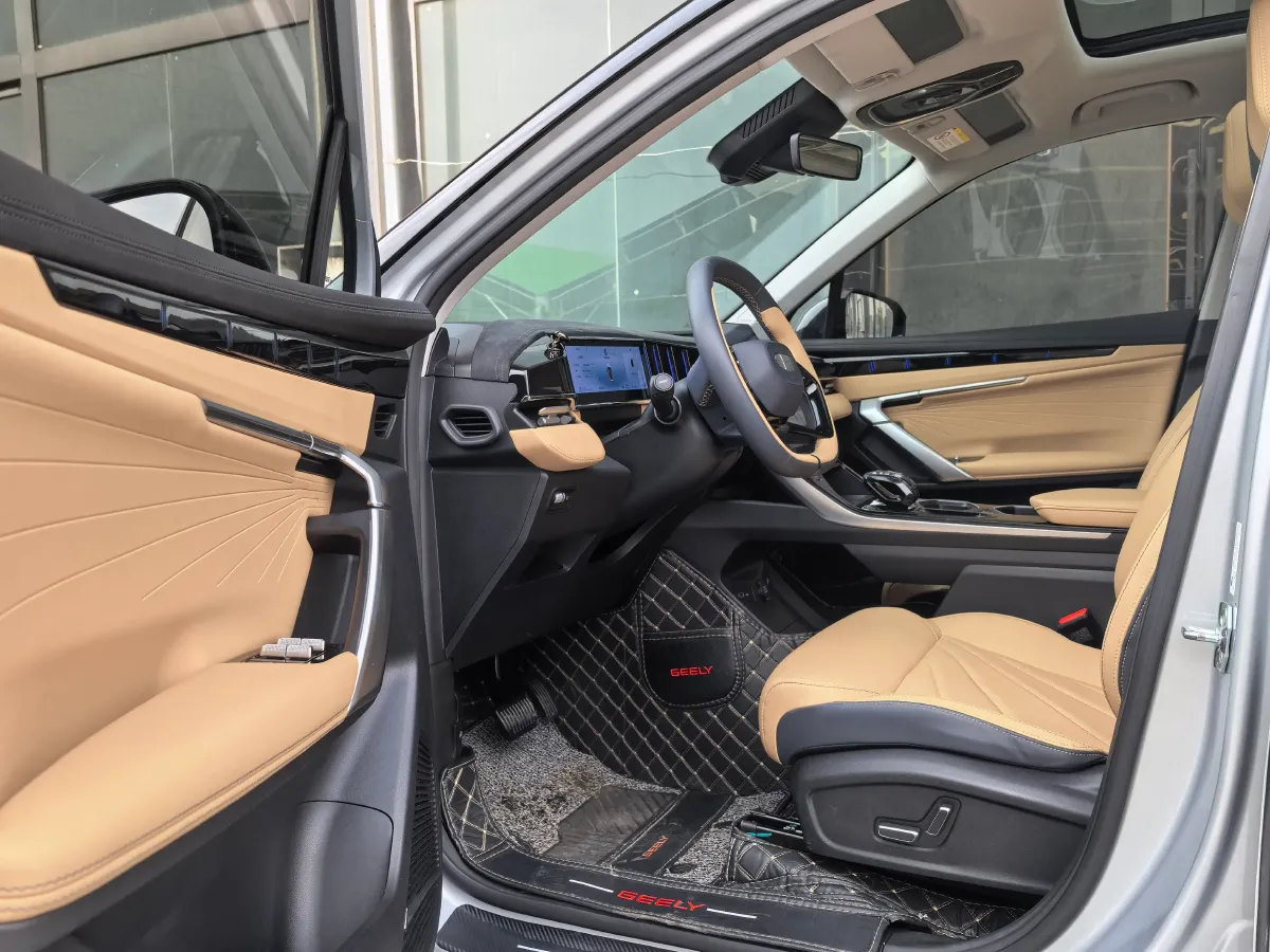 2023 Geely StarRay 1.5T 181HP L4 7DCT,autocango,china used car exporter,china ev exporter,chinese used car exporter,chinese used ev exporter