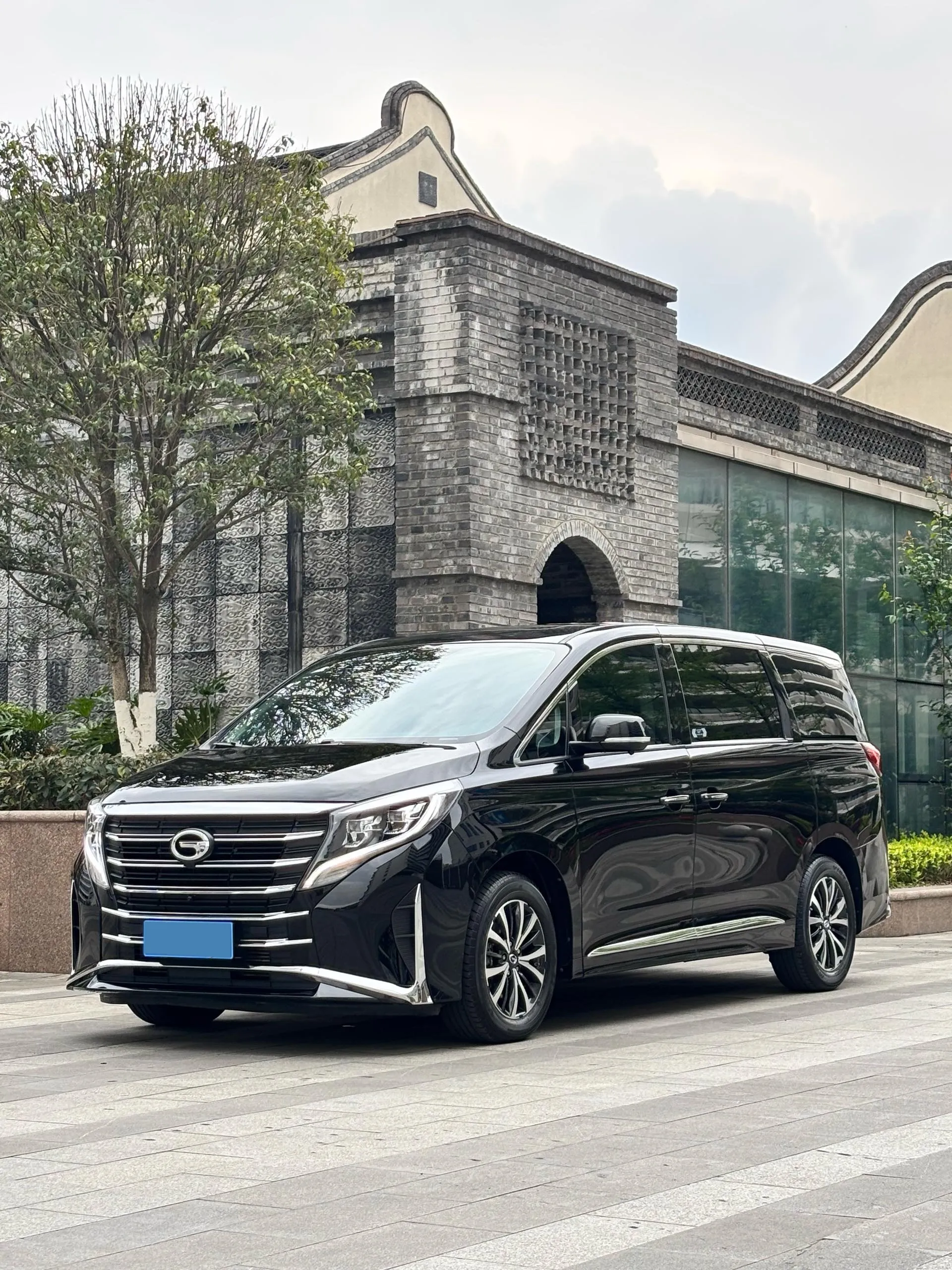 2024 GAC Trumpchi M8 2.0T 252HP L4 8AT