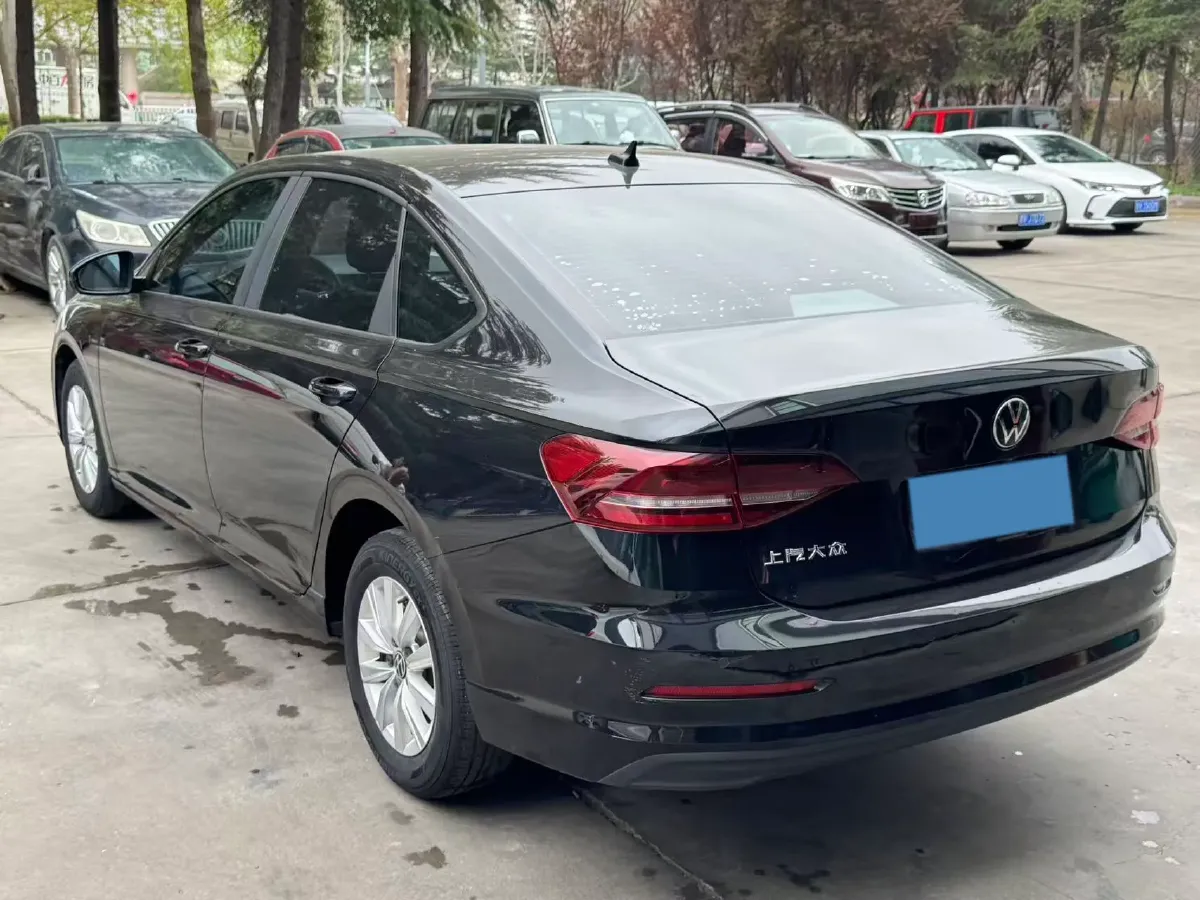 2021 Volkswagen Lavida 1.5L 113HP L4 6AT,autocango,china used car exporter,china ev exporter,chinese used car exporter,chinese used ev exporter