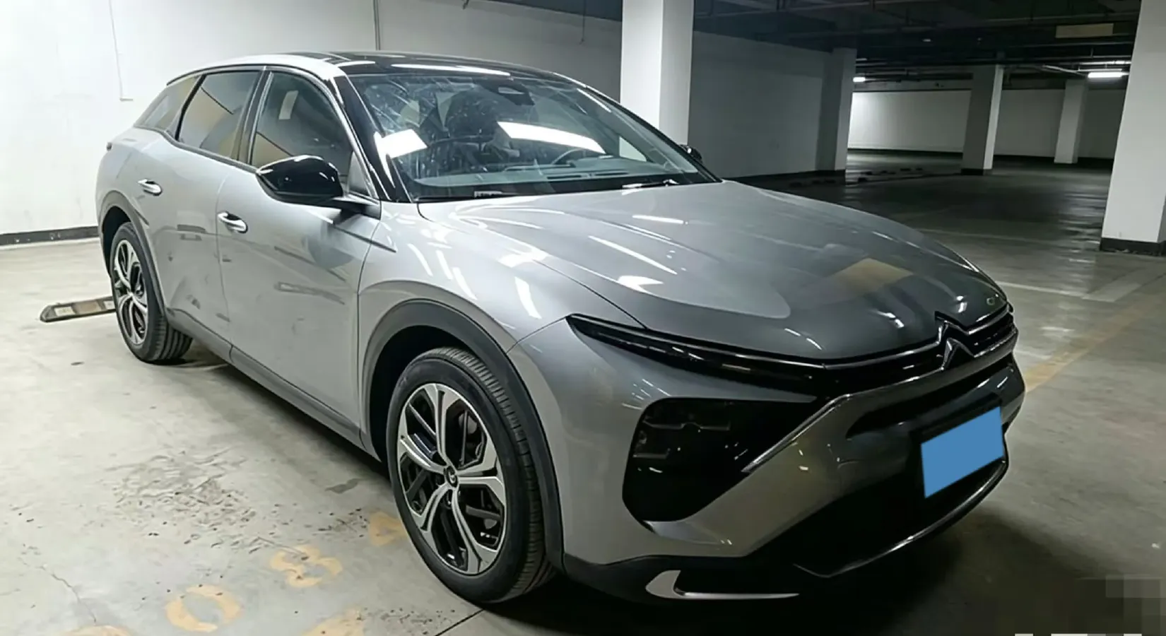 2021 Citroen C5 X 1.6T 175HP L4 8AT,autocango,china used car exporter,china ev exporter,chinese used car exporter,chinese used ev exporter