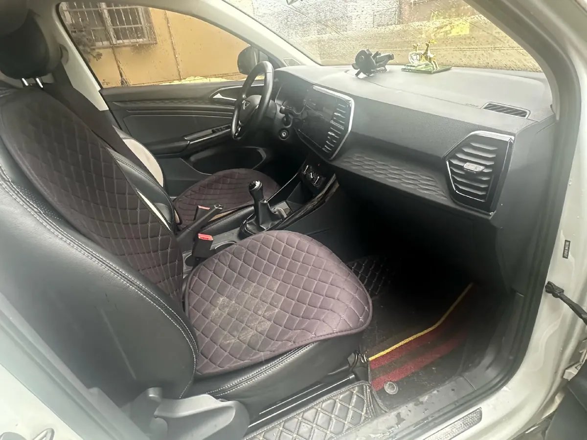 2021 Jetta VS5 1.4T 150HP L4 5MT,autocango,china used car exporter,china ev exporter,chinese used car exporter,chinese used ev exporter