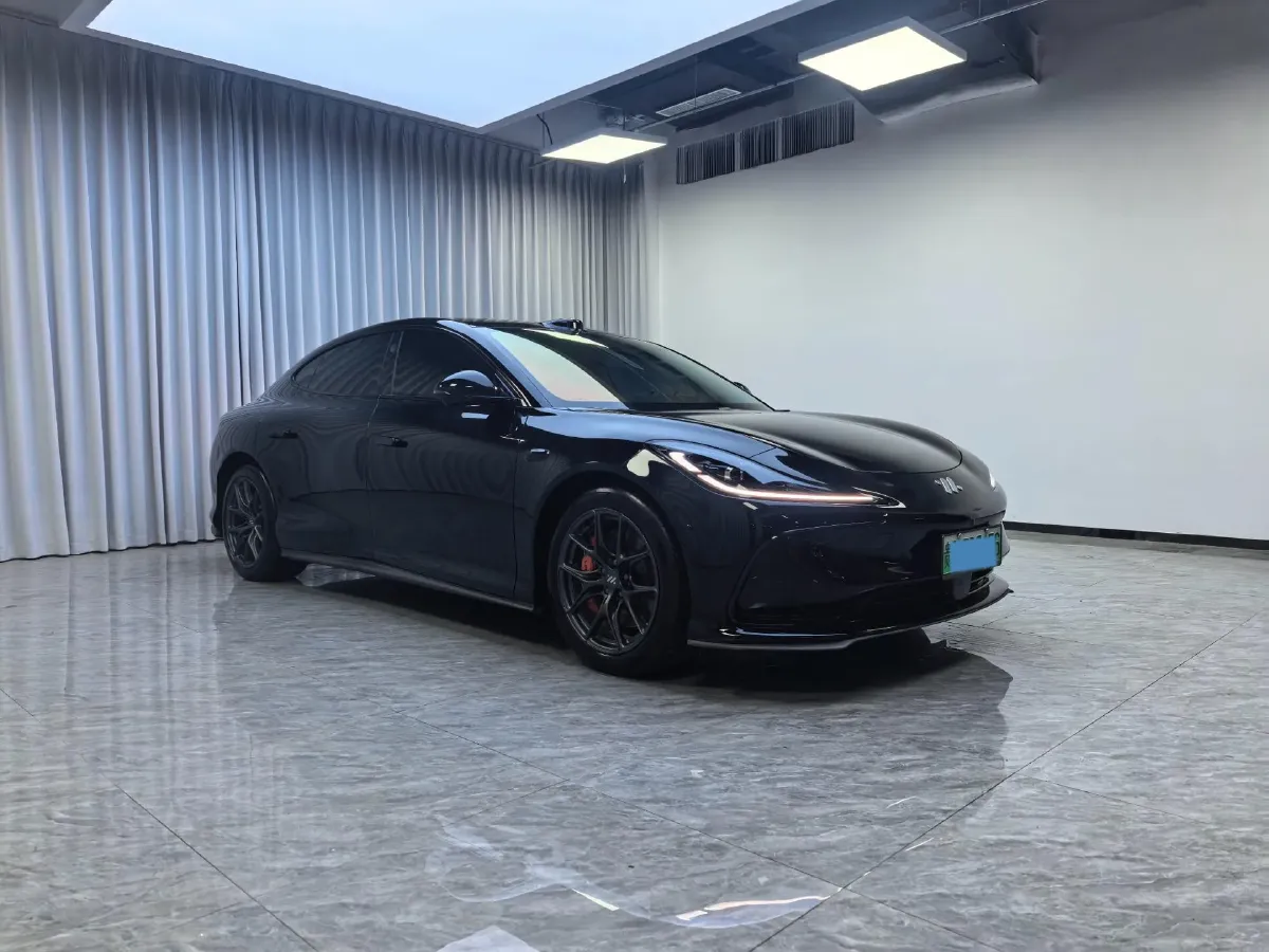 2024 IM L6 BEV 75KWH,autocango,china used car exporter,china ev exporter,chinese used car exporter,chinese used ev exporter