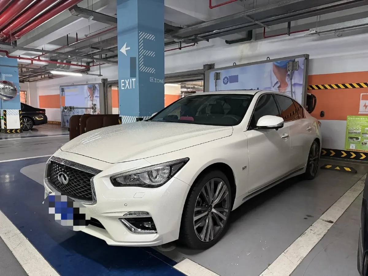 2022 Infiniti Q50L 2.0T 211HP L4 7AT,autocango,china used car exporter,china ev exporter,chinese used car exporter,chinese used ev exporter