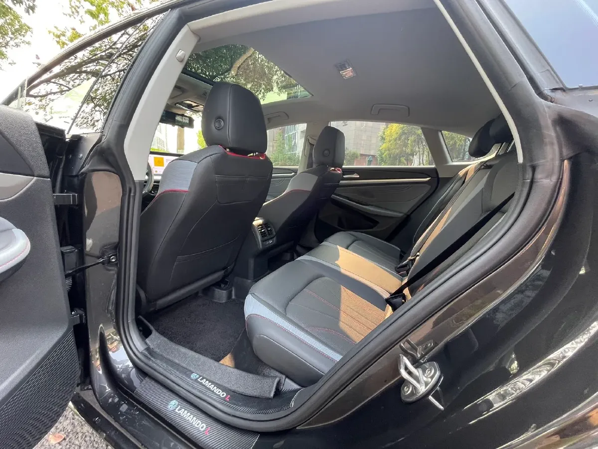 2024 Volkswagen Lamando 1.4T 150HP L4 7DCT,autocango,china used car exporter,china ev exporter,chinese used car exporter,chinese used ev exporter