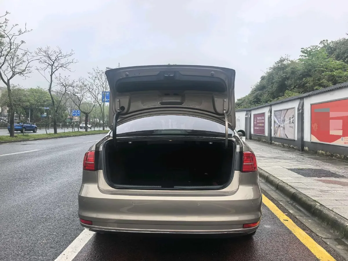 2018 Volkswagen Sagitar 1.2T 110HP L4 7DCT,autocango,china used car exporter,china ev exporter,chinese used car exporter,chinese used ev exporter