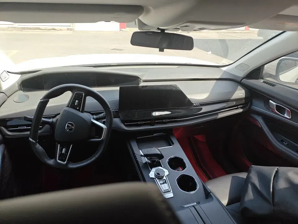 2023 ChangAn UNI-K 2.0T 233HP L4 8AT,autocango,china used car exporter,china ev exporter,chinese used car exporter,chinese used ev exporter