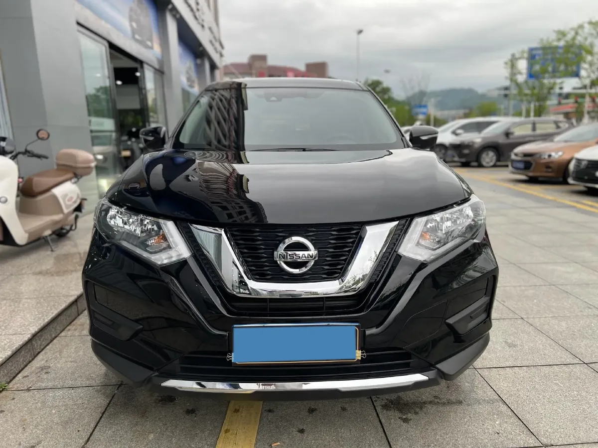 2023 Nissan X-Trail 2.0L 151HP L4 CVT,autocango,china used car exporter,china ev exporter,chinese used car exporter,chinese used ev exporter