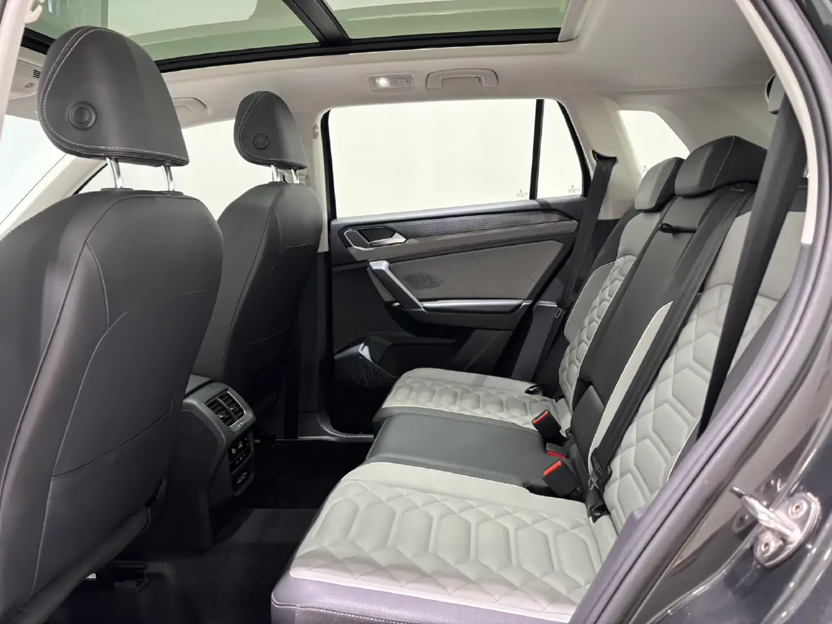 2023 Volkswagen Tayron 1.4T 150HP L4 7DCT,autocango,china used car exporter,china ev exporter,chinese used car exporter,chinese used ev exporter