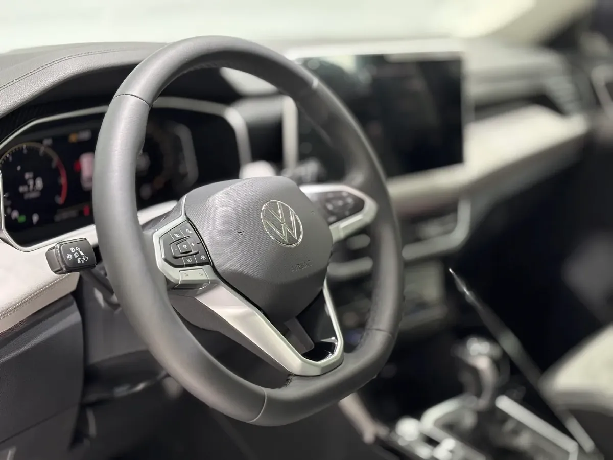 2023 Volkswagen Tayron 1.4T 150HP L4 7DCT,autocango,china used car exporter,china ev exporter,chinese used car exporter,chinese used ev exporter