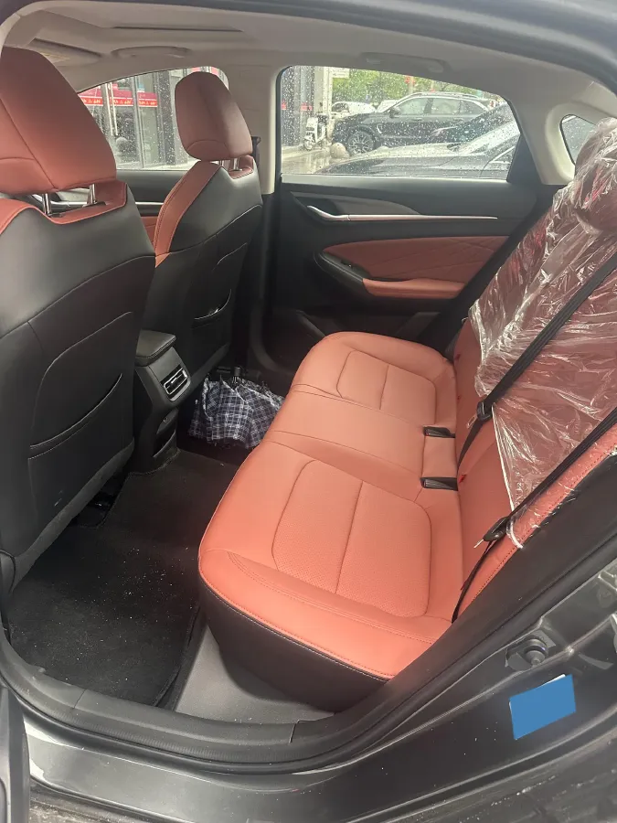 2023 ChangAn Eado 1.4T 160HP L4 7DCT,autocango,china used car exporter,china ev exporter,chinese used car exporter,chinese used ev exporter